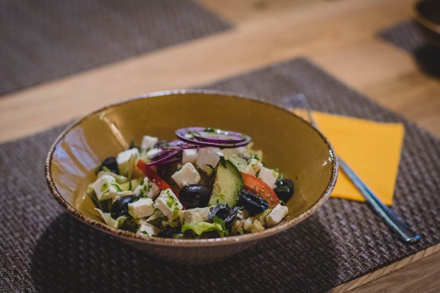 Greek Village Salad (Horiatiki) — photo 1