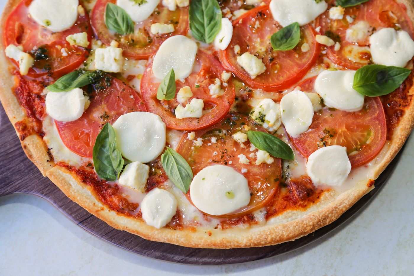Neapolitan Margherita Pizza — photo 2