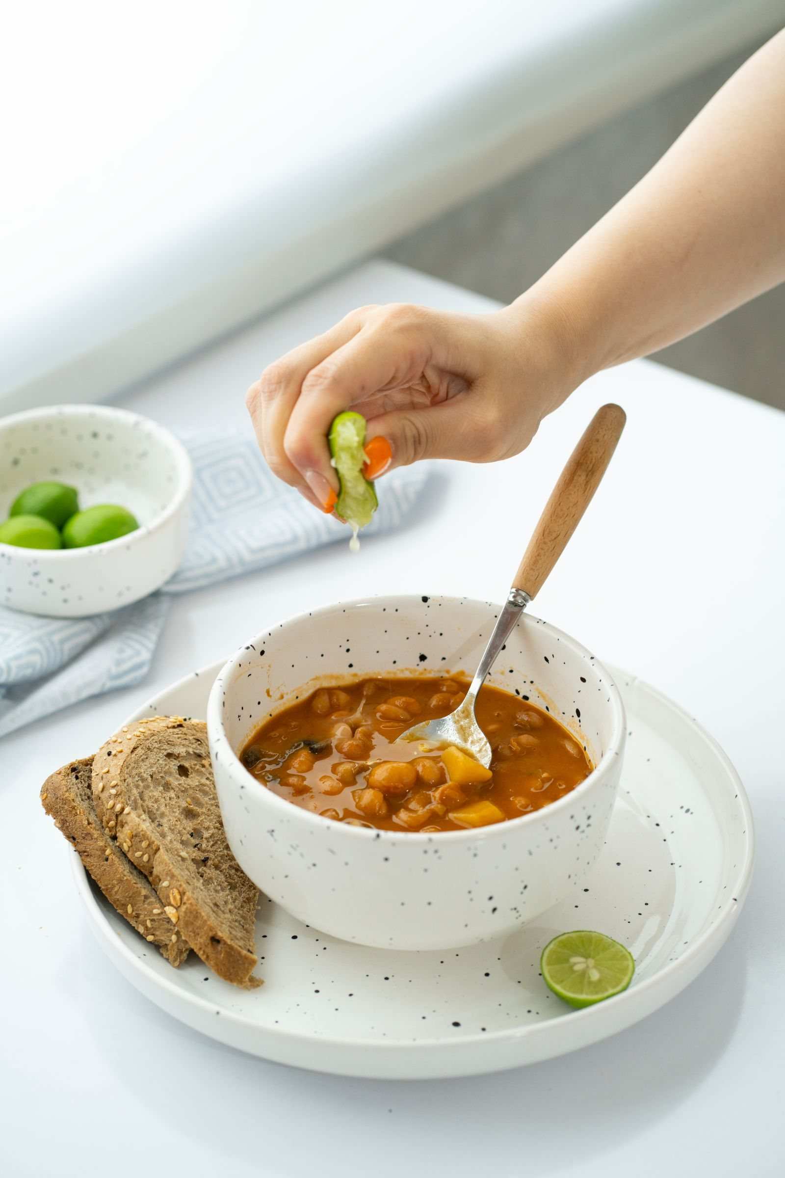 Roasted Tomato and White Bean Soup — photo 2